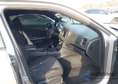 2015 Dodge Charger Sxt z USA, uszkodzony, nr VIN 2C3CDXHG5FH795857